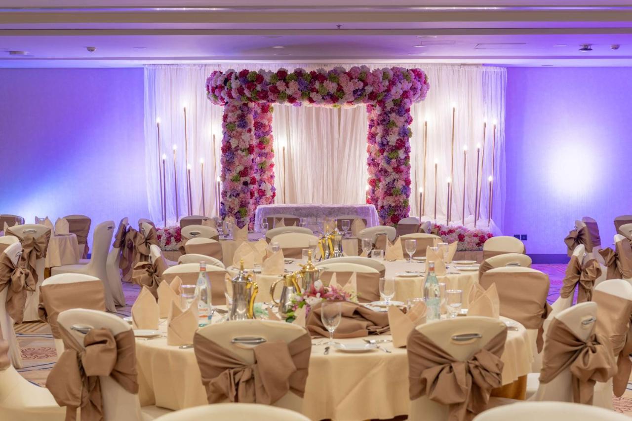 Radisson Blu Hotel, Jeddah Corniche Zewnętrze zdjęcie A wedding reception