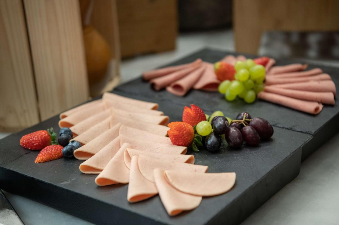 Radisson Blu Hotel, Jeddah Corniche Zewnętrze zdjęcie Turkey ham