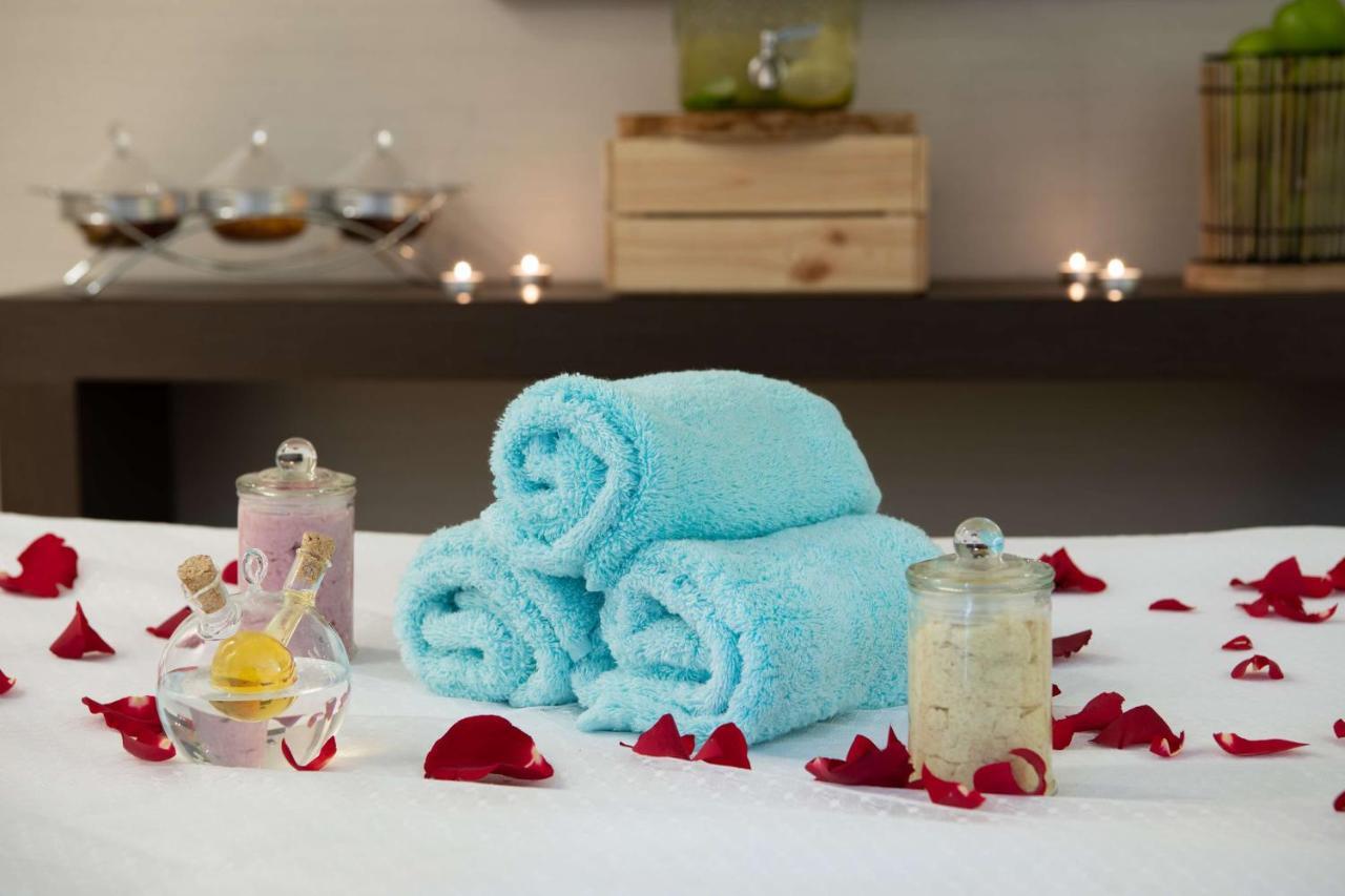 Radisson Blu Hotel, Jeddah Corniche Zewnętrze zdjęcie Spa treatment
